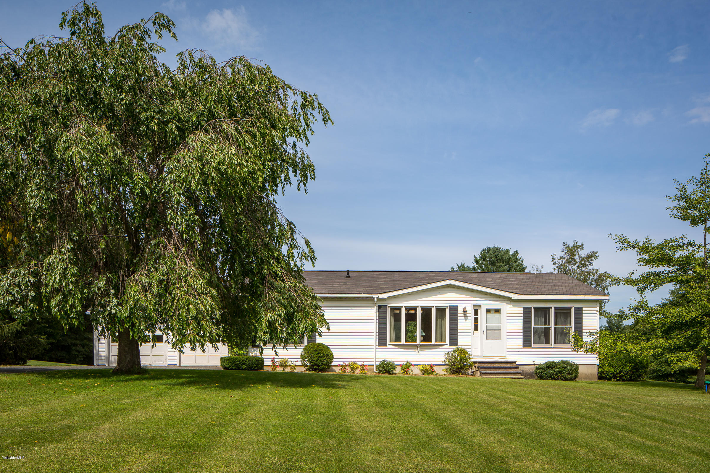488 Hancock Road Pittsfield, MA 01201 - Photo 3 of 19 front of house