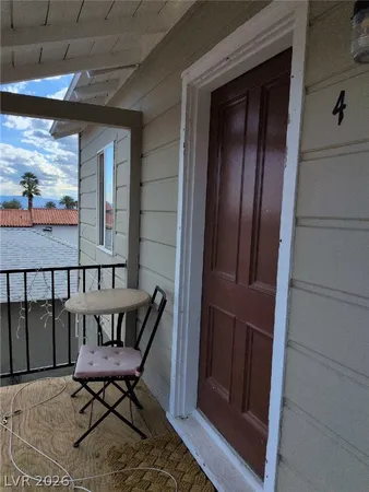 $950 | 649 Nevada Way, Boulder City, NV 89005
