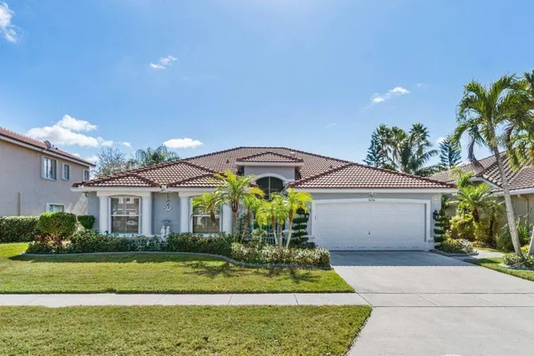 $795,000 | 5696 Muirfield Village Circle, Lake Worth, FL 33463