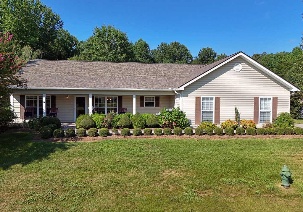9 Hunter Lane Blue Ridge, GA 30513 - Photo 10 of 41 Gallery Image 10