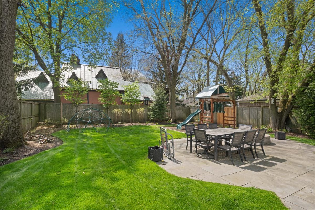 1482 Edgewood Lane Winnetka, IL 60093 - Photo 53 of 58