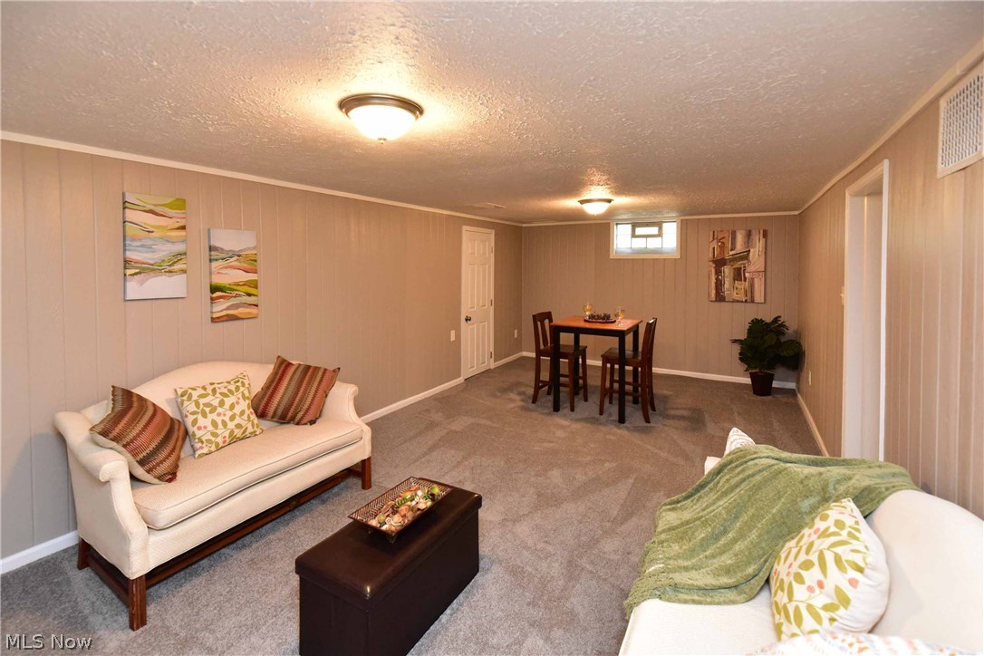 1313 Winston Road Cleveland, OH 44121 - Photo 23 of 25