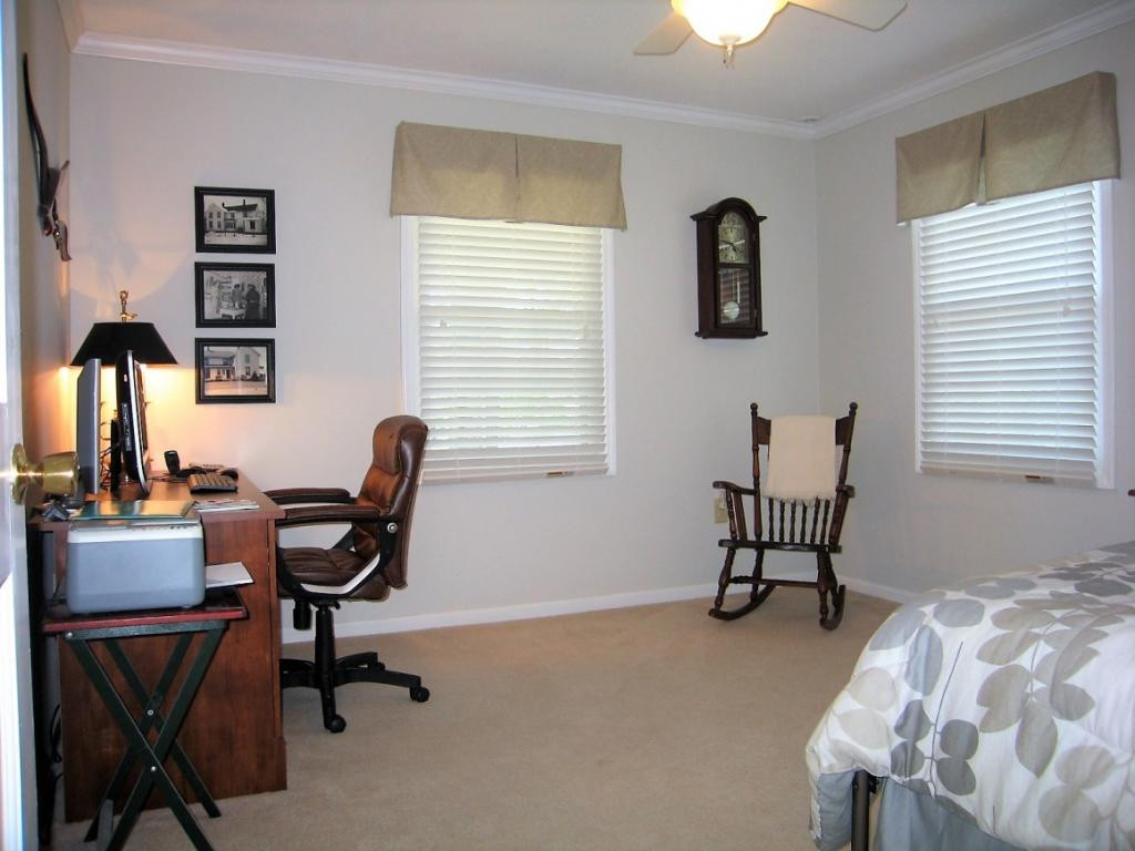 38 Compton Bristol, TN 37620 - Photo 19 of 25 Bedroom 2