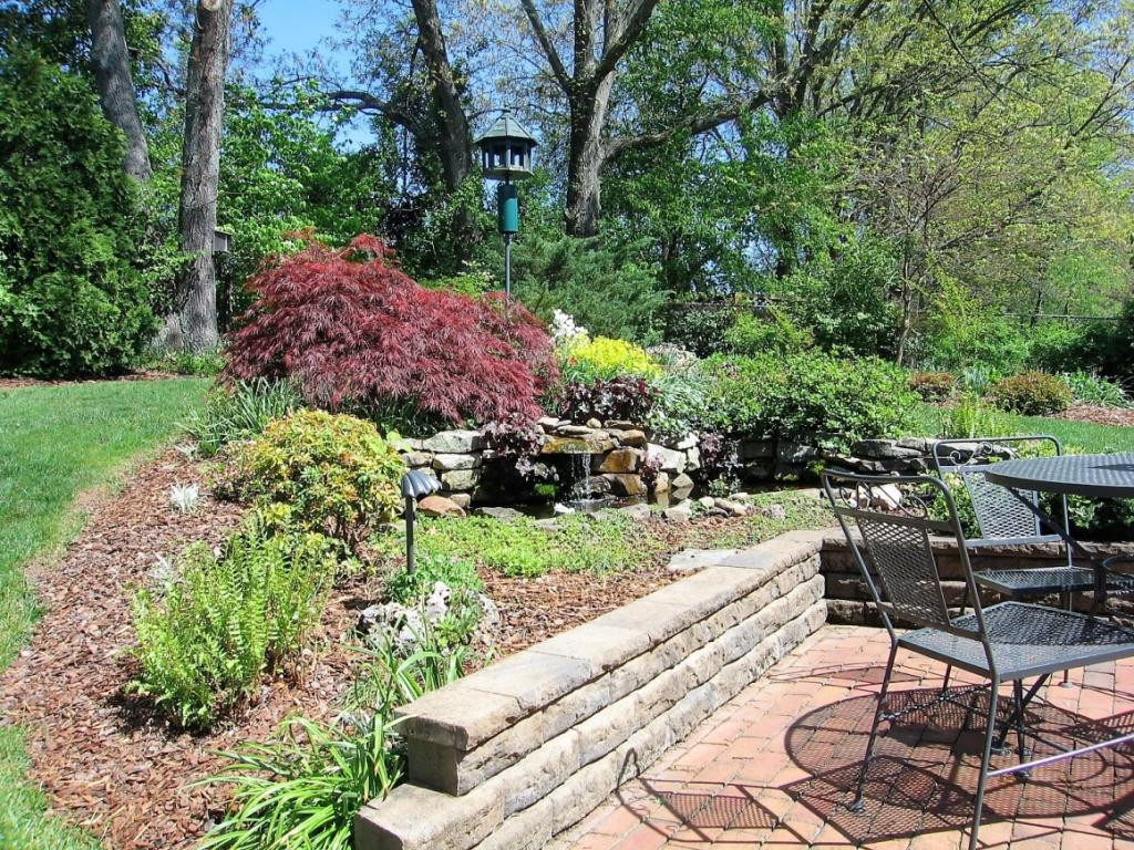 Water Fall Fish Pond