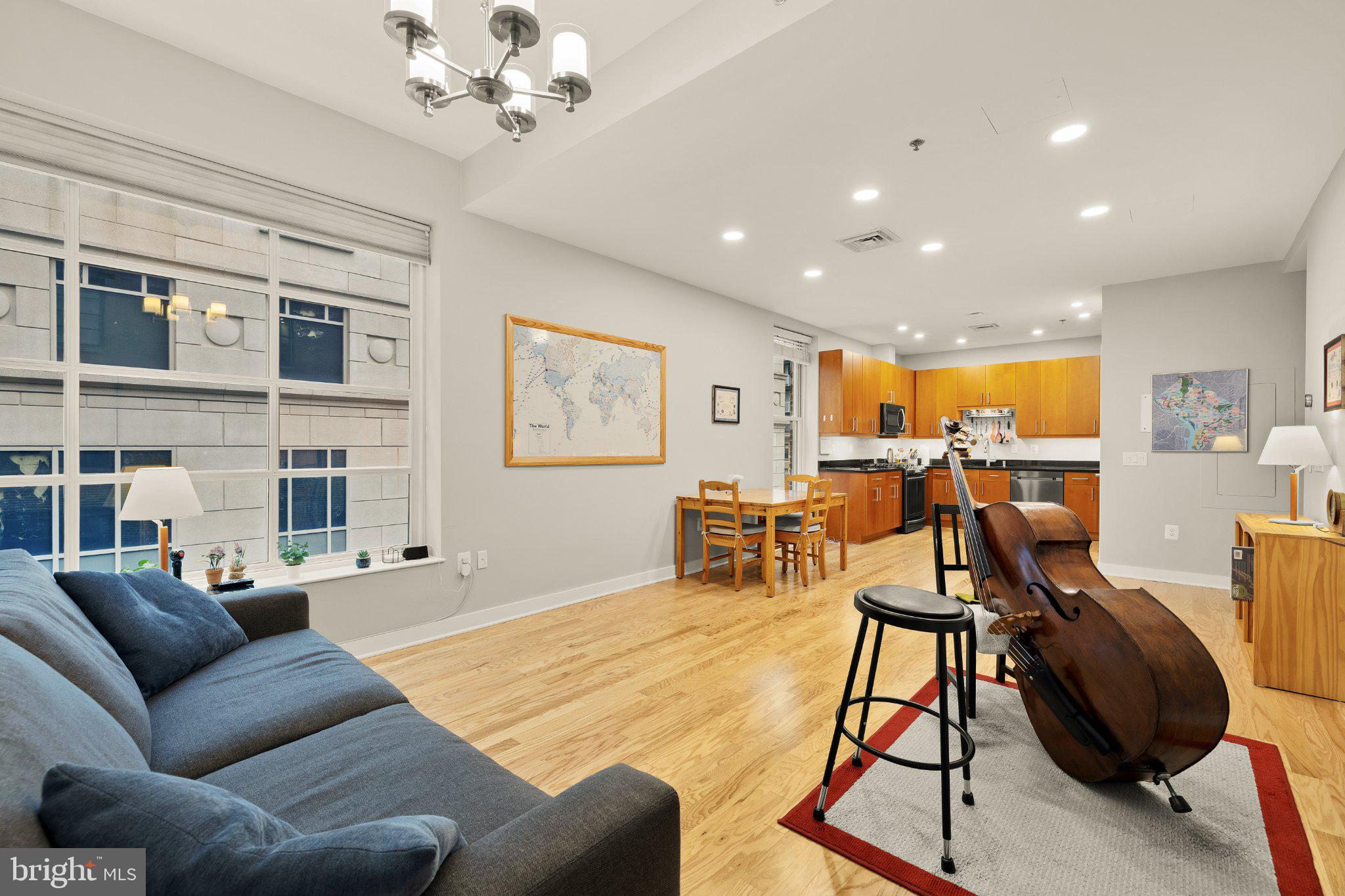 675 E Street Northwest, Unit 350 Washington, DC 20004 - Photo 26 of 29 Charming urban retreat with style.