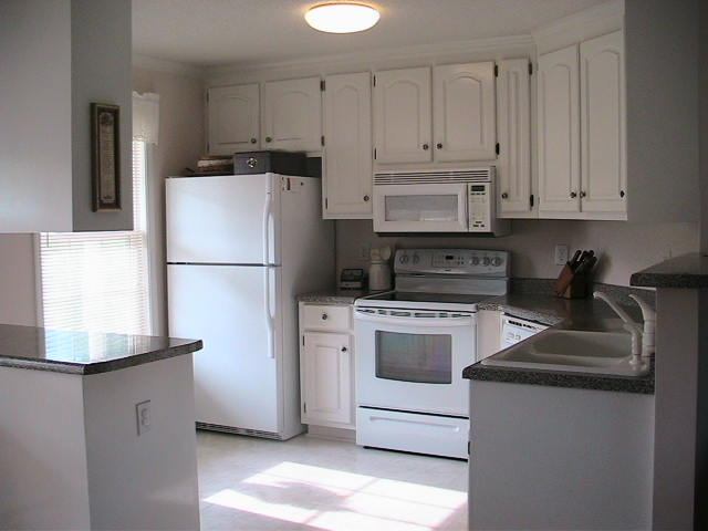 632 Old Cedar Rock Road Easley, SC 29640 - Photo 4 of 9 Gallery Image 4