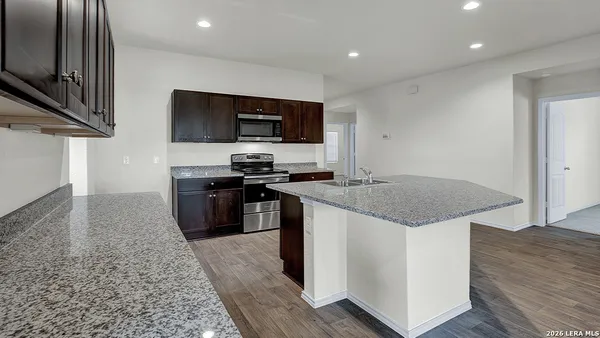 $2,049 | 812 Nodding Nixie, Seguin, TX 78155