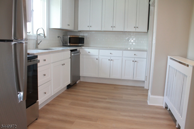 52 Mill Road, Unit 2 Morris Plains, NJ 07950 - Photo 2 of 18
