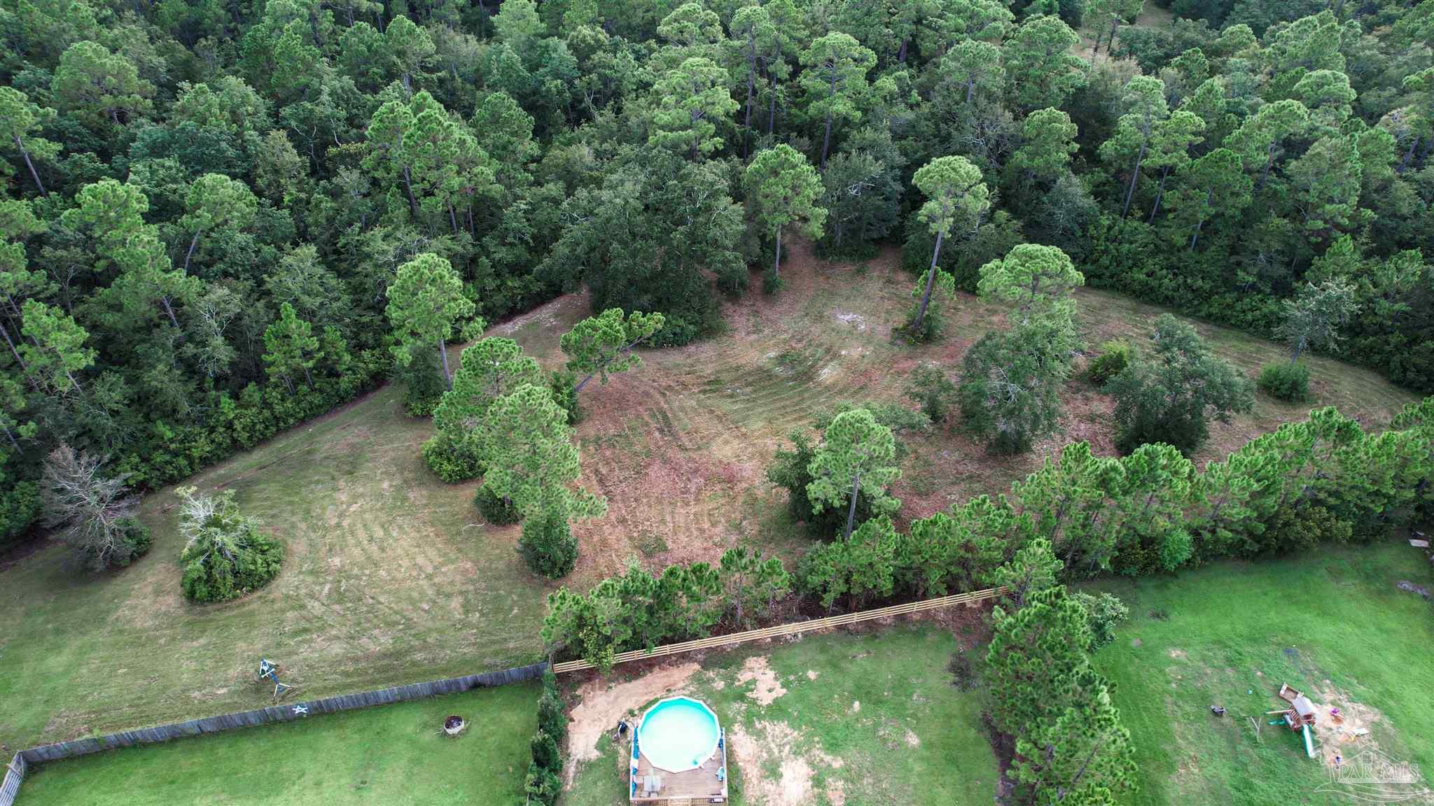 10 Grassy Road Milton, FL 32583 - Photo 1 of 9 Gallery Image 1