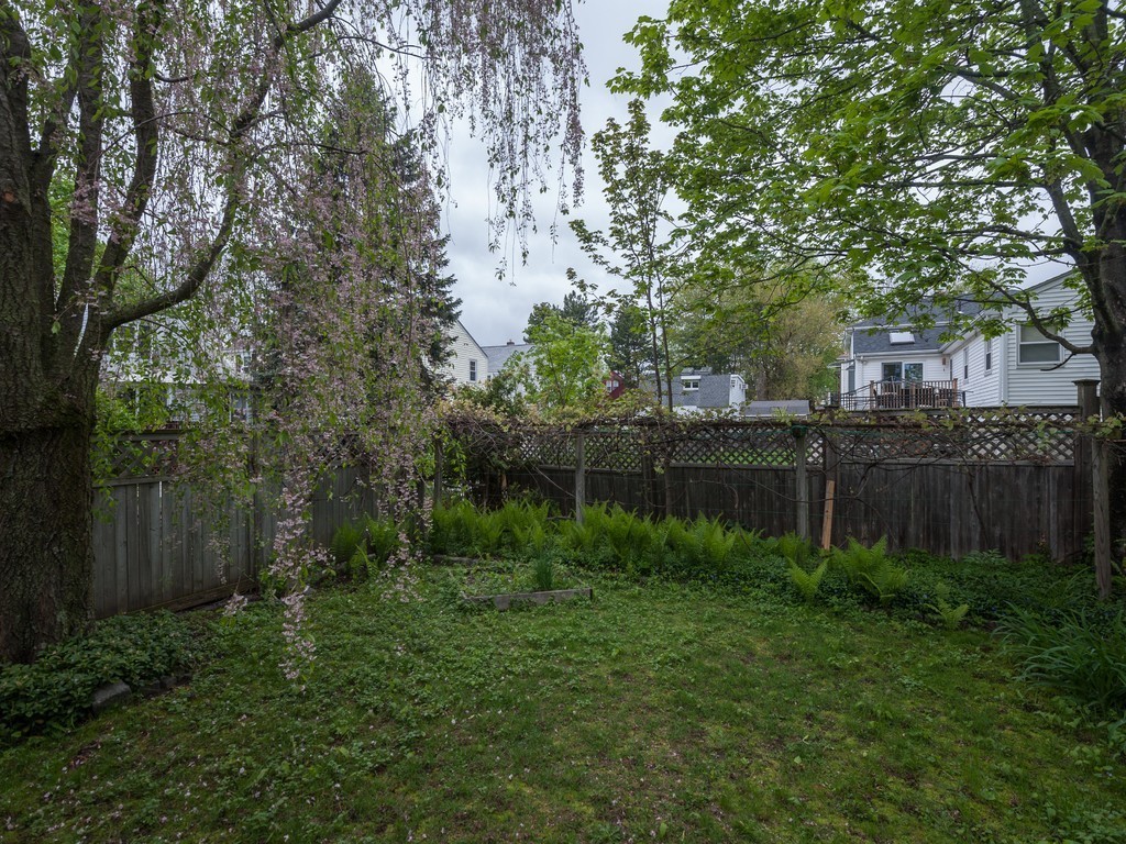 41 R Prospect Street Watertown, MA 02472 - Photo 23 of 30 Gallery Image 23