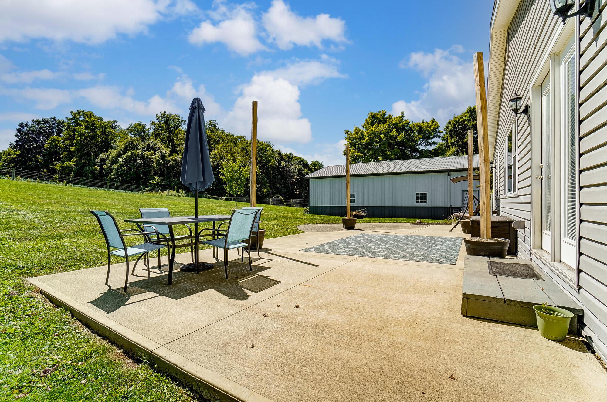 1260 Riley Road Northeast Newark, OH 43055 - Photo 48 of 55 PATIO