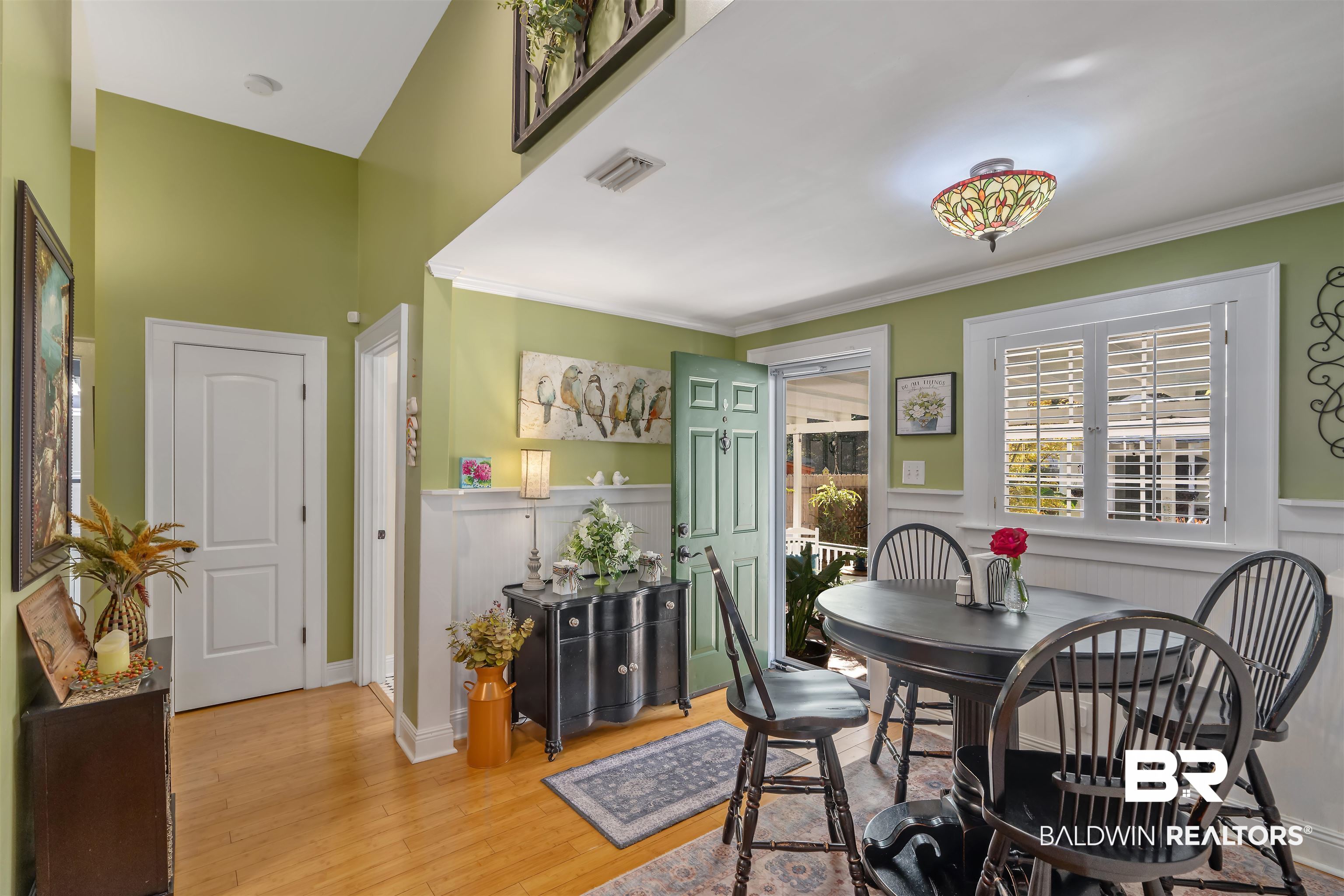 953 Old Shell Road Mobile, AL 36604 - Photo 4 of 26