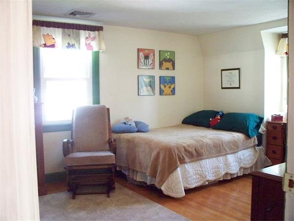 302 Gillette Avenue Springfield, MA 01118 - Photo 18 of 22 Gallery Image 18