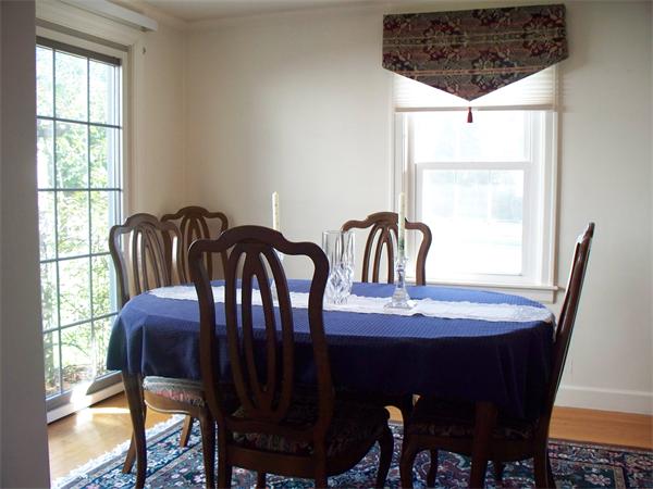 302 Gillette Avenue Springfield, MA 01118 - Photo 5 of 22 Gallery Image 5