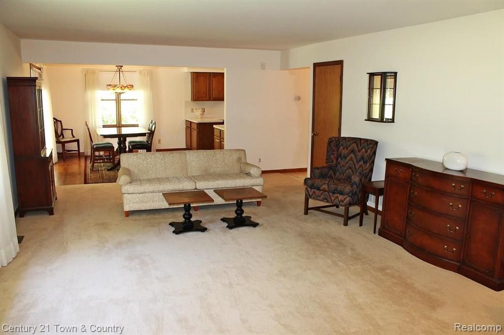 31011 Pear Ridge Farmington Hills, MI 48334 - Photo 14 of 53