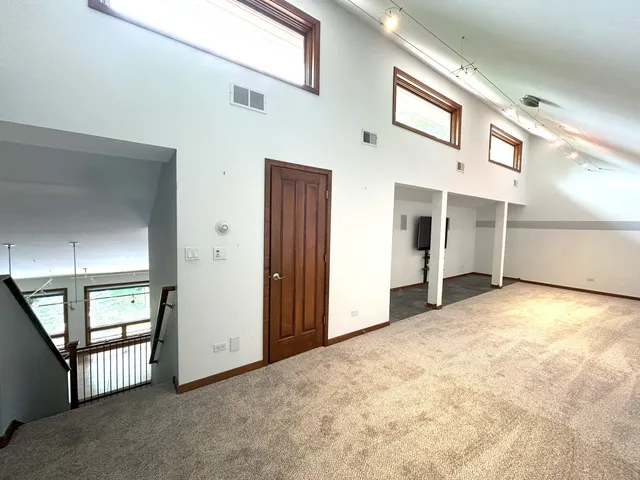 $775,000 | 4901 Hill Road, Richmond, IL 60071