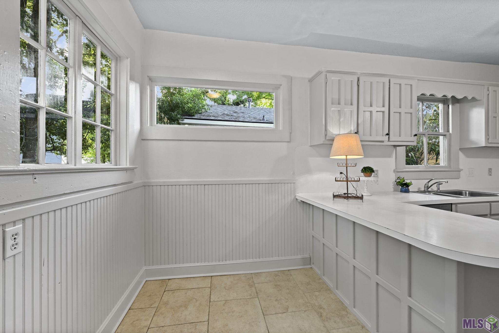2171 Oleander Street Baton Rouge, LA 70806 - Photo 3 of 16 Gallery Image 3