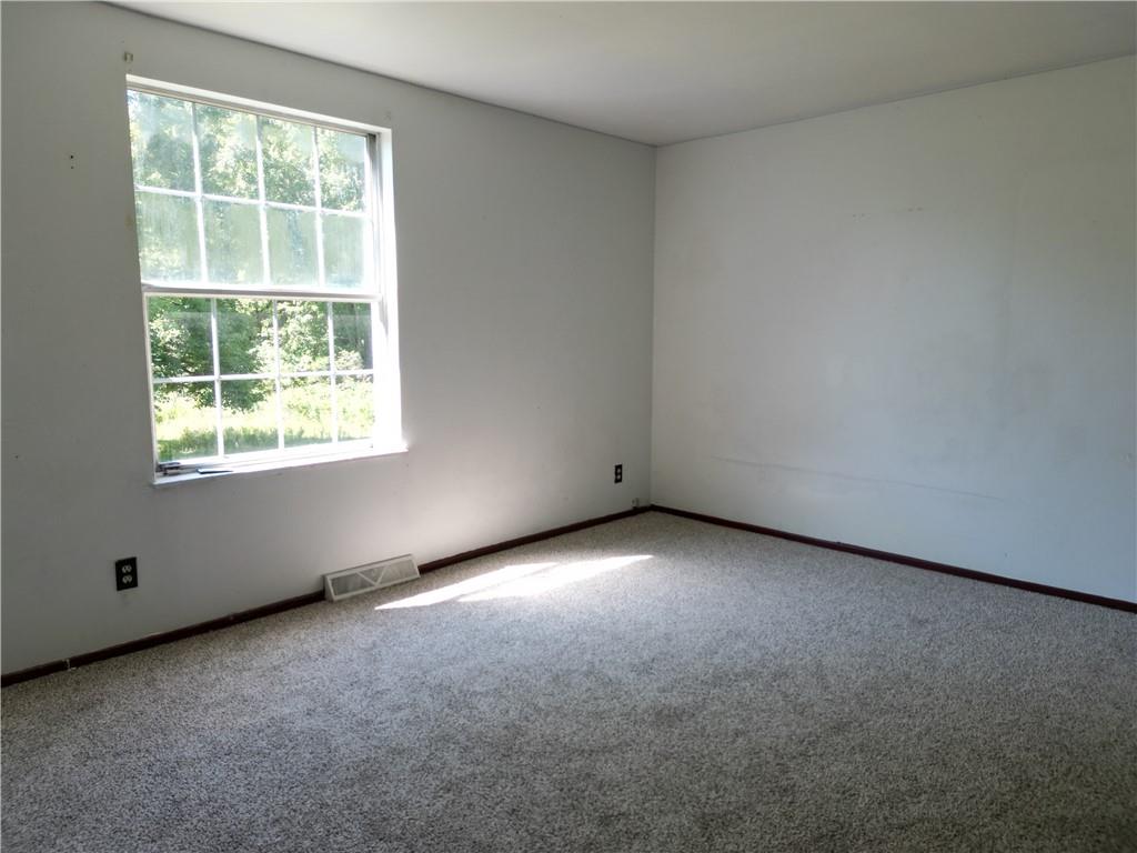 3366 Frew Mill Road New Castle, PA 16101 - Photo 7 of 19 Gallery Image 7