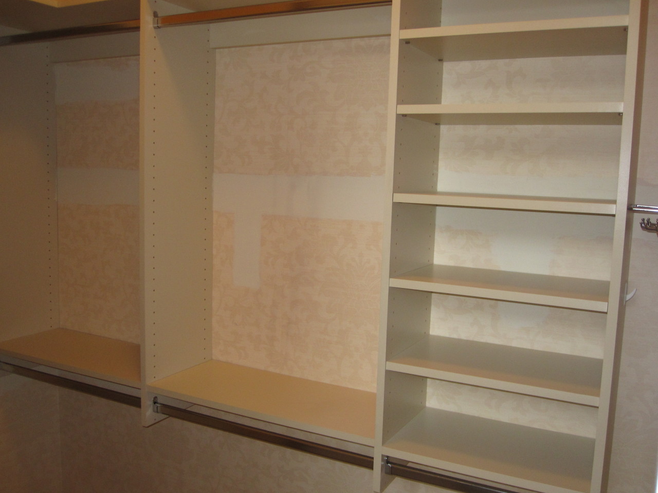 7222 East Gainey Ranch Road, Unit 109 Scottsdale, AZ 85258 - Photo 8 of 14 Master closet