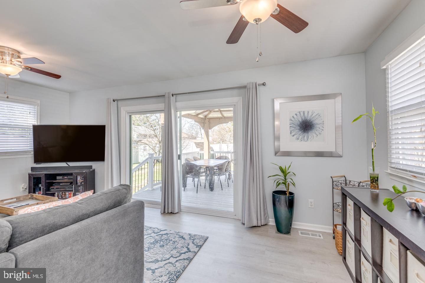 123 Valleybrook Road East Cherry Hill, NJ 08034 - Photo 15 of 41 Family Room Additioin