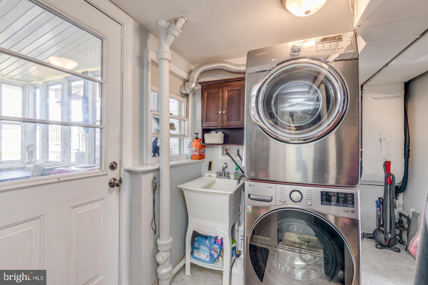 123 Valleybrook Road East Cherry Hill, NJ 08034 - Photo 28 of 41 Laundry Area