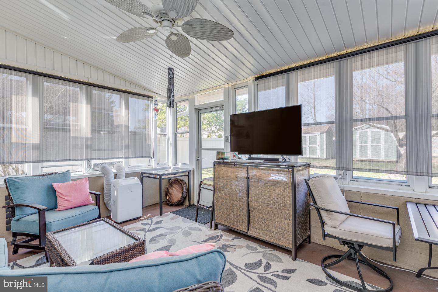 123 Valleybrook Road East Cherry Hill, NJ 08034 - Photo 30 of 41 3 Season Sunroom