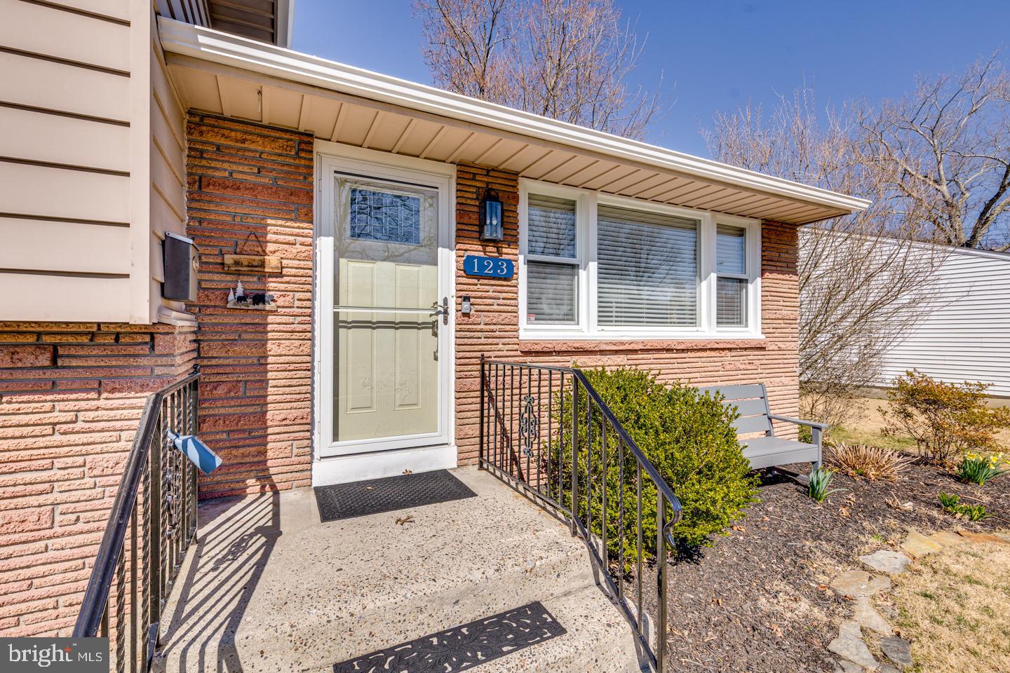 123 Valleybrook Road East Cherry Hill, NJ 08034 - Photo 4 of 41 Front Door