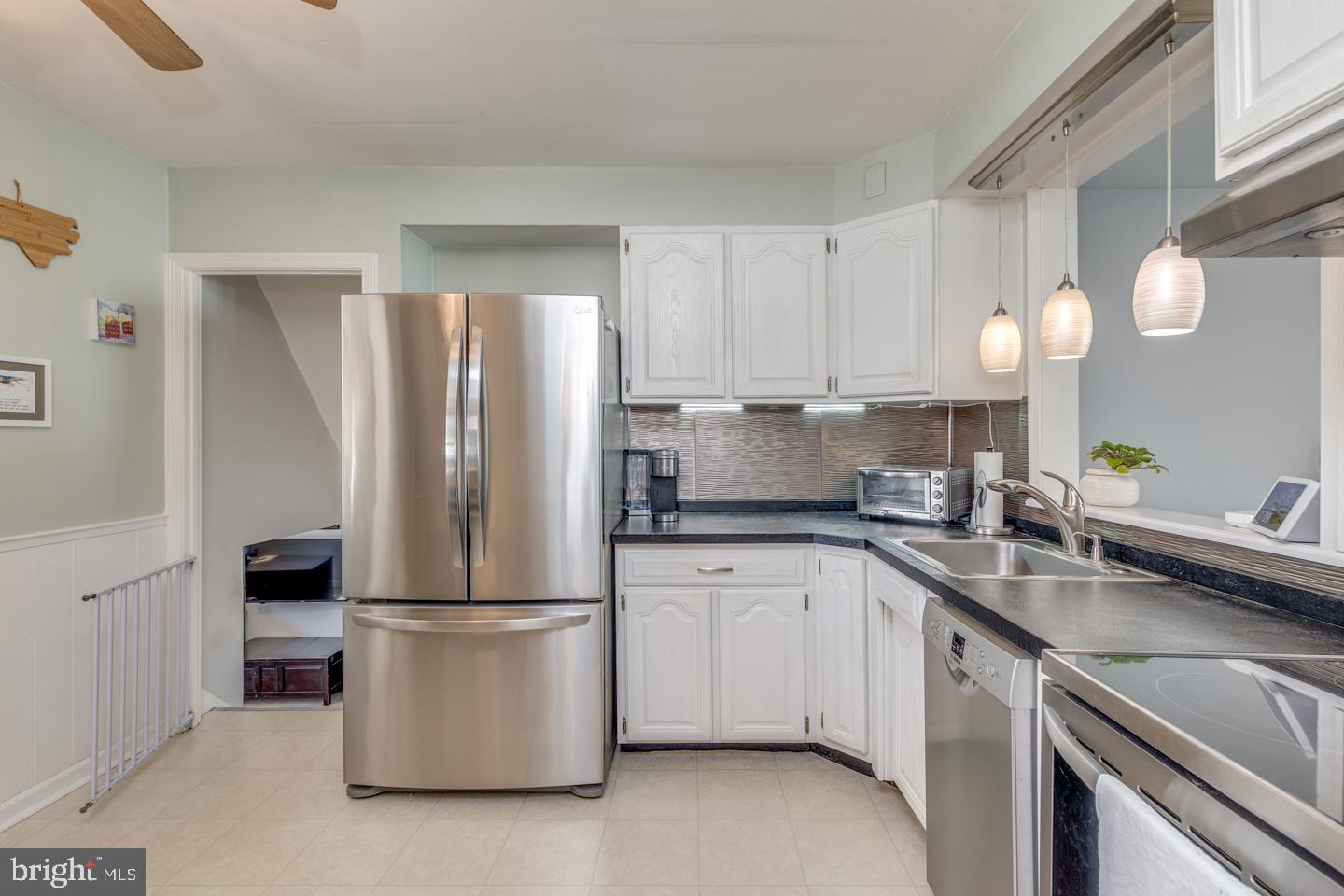 123 Valleybrook Road East Cherry Hill, NJ 08034 - Photo 10 of 41 Kitchen