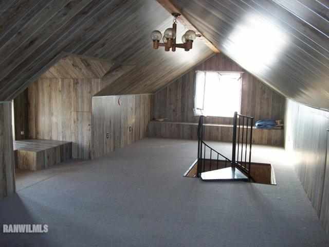 1754 North Henderson Road Freeport, IL 61032 - Photo 8 of 12