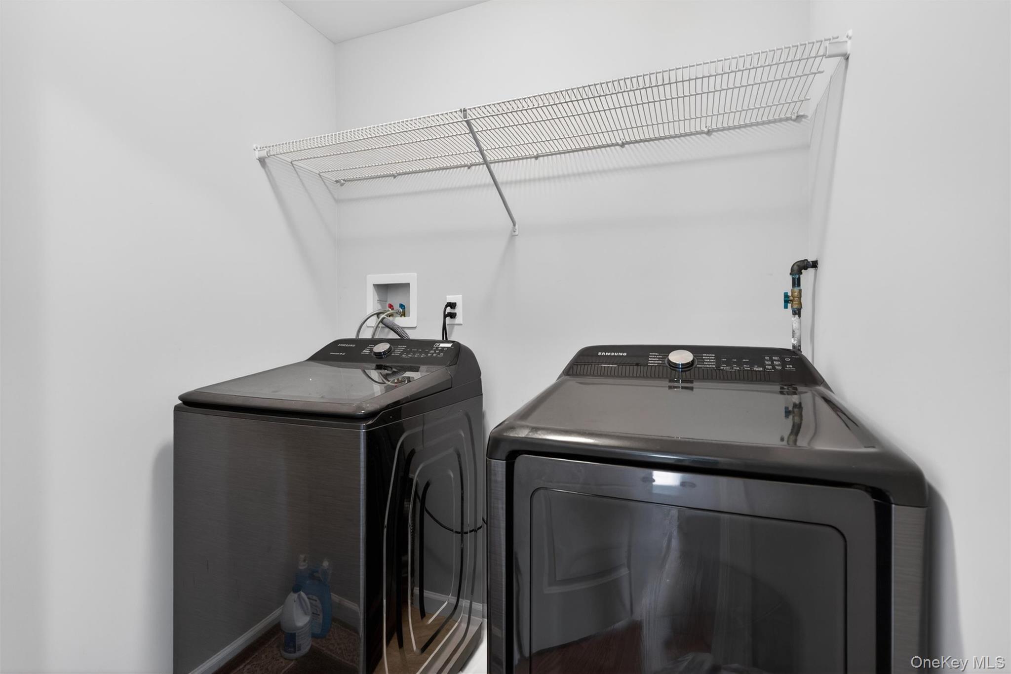 35 Pinto Road Middletown, NY 10941 - Photo 29 of 41 Laundry Room -Upper level