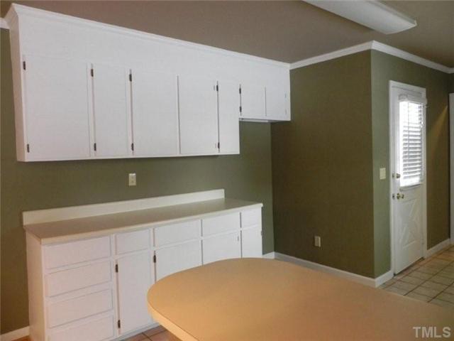 3668 Loop Road Nashville, NC 27856 - Photo 3 of 10