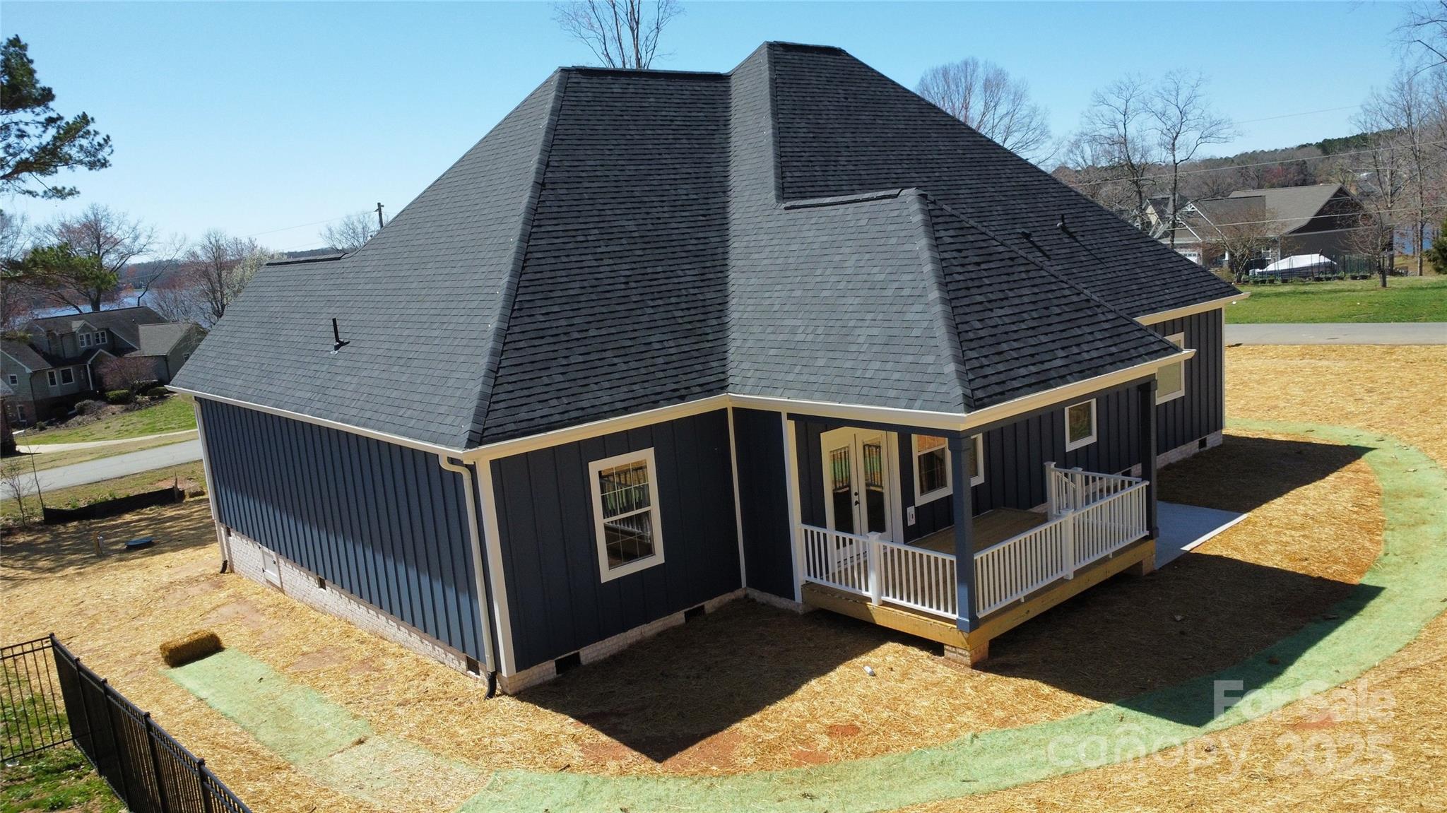 167 Harbor Point Drive Cherryville, NC 28021 - Photo 4 of 40