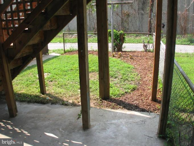404 Old Riverside Road Brooklyn, MD 21225 - Photo 10 of 17 Patio