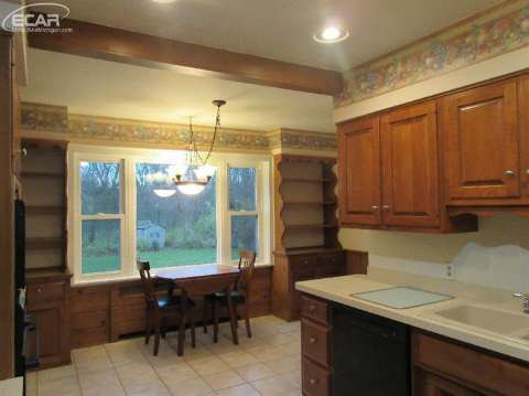 1538 Flushing Road Flushing, MI 48433 - Photo 2 of 19 20425012-1.JPG