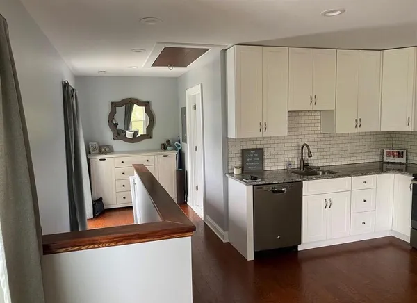 $1,975 | 412 Starkweather Street, Unit B, Plymouth, MI 48170