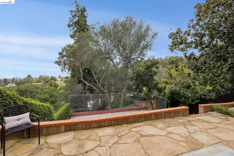 $1,189,000 | 4133 Norton Avenue, Oakland, CA 94602