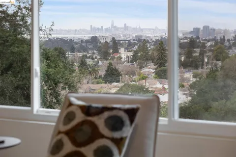 $1,189,000 | 4133 Norton Avenue, Oakland, CA 94602