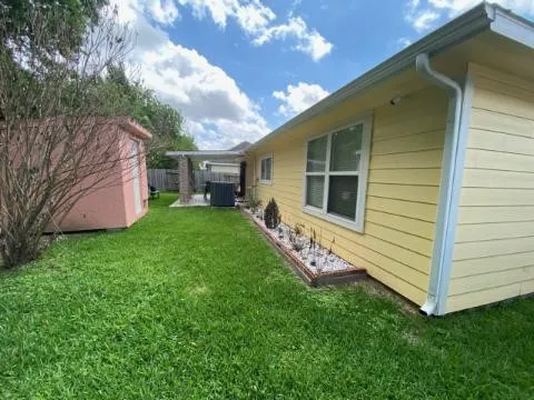 $1,650 | 2634 Sockeye Drive, Houston, TX 77045