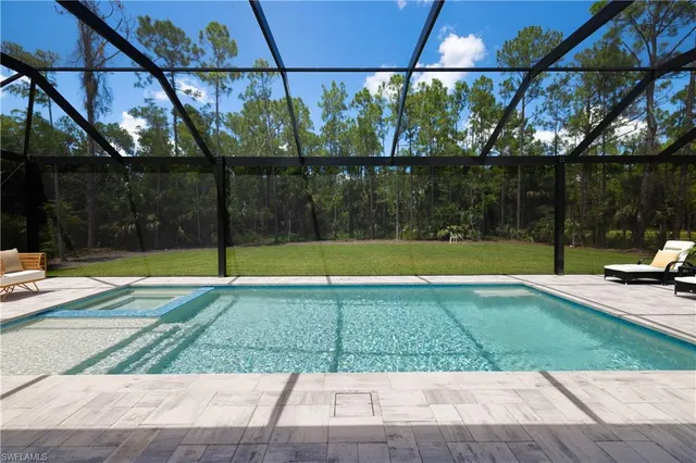 $2,690,000 | 4221 7th Avenue Northwest, Naples, FL 34119