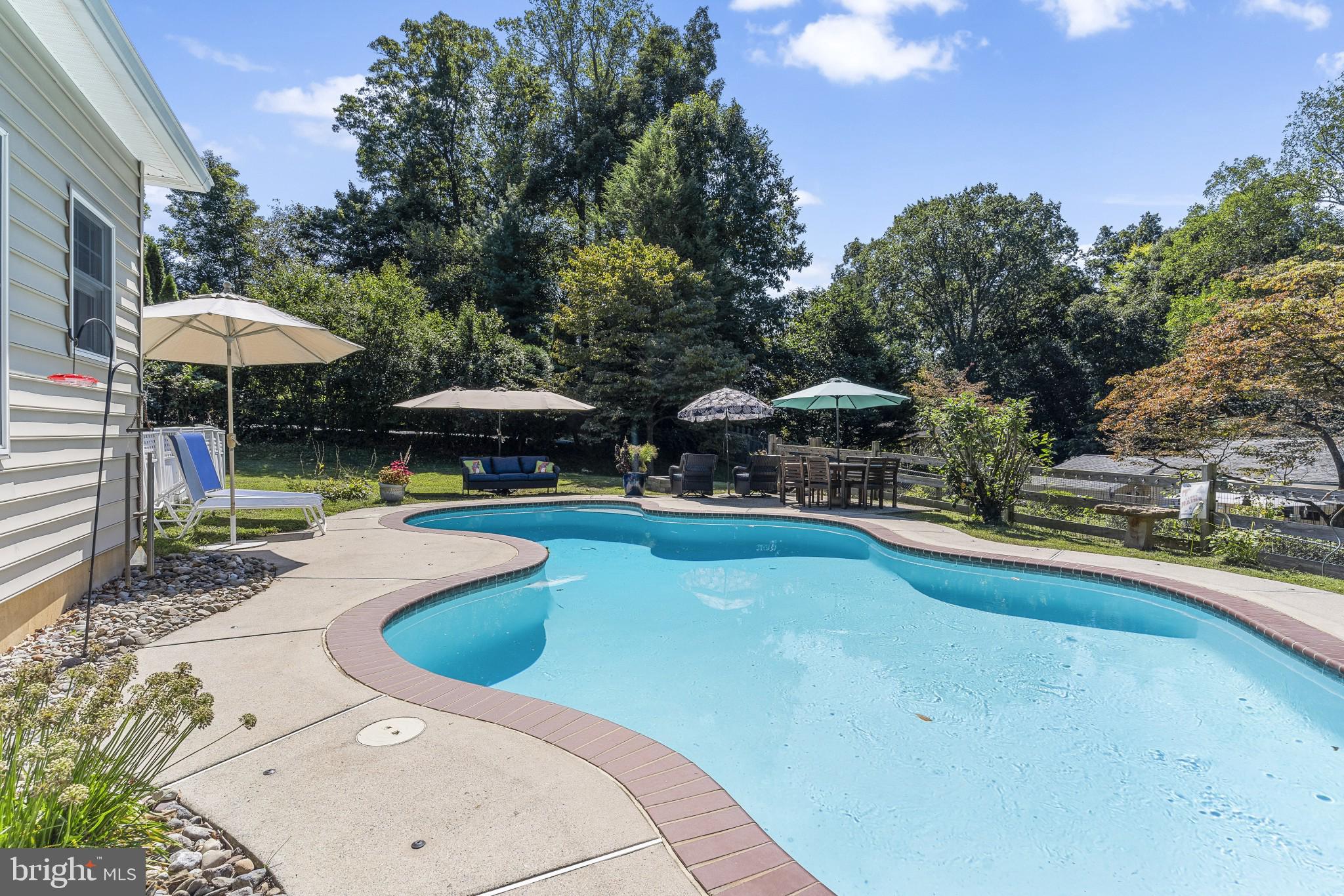 18 Edgewood Road West Chester, PA 19382 - Photo 11 of 47 Gallery Image 11