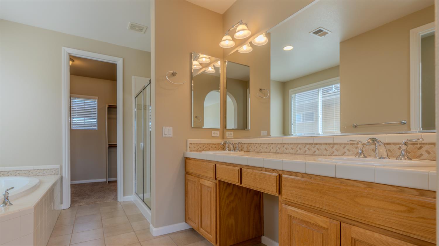 4212 Gabriel Way Modesto, CA 95356 - Photo 22 of 33