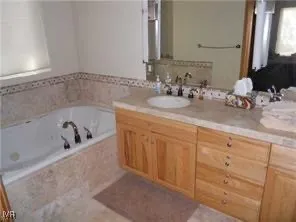 a close view of a bathtub in bathroom