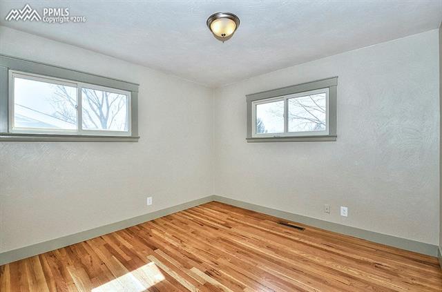 2121 Winston Road Colorado Springs, CO 80909 - Photo 8 of 19