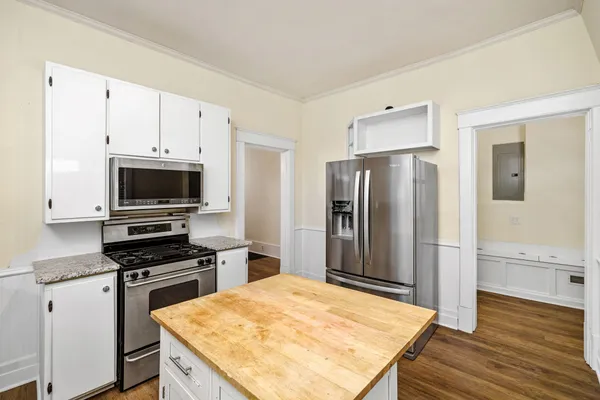 $995,000 | 111 32nd Avenue South, Nashville, TN 37212