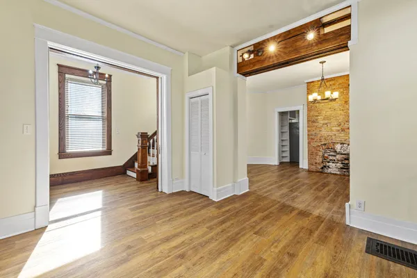 $995,000 | 111 32nd Avenue South, Nashville, TN 37212