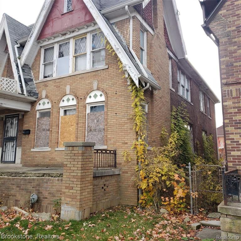 3511 Devonshire Road Detroit, MI 48224 - Photo 3 of 49