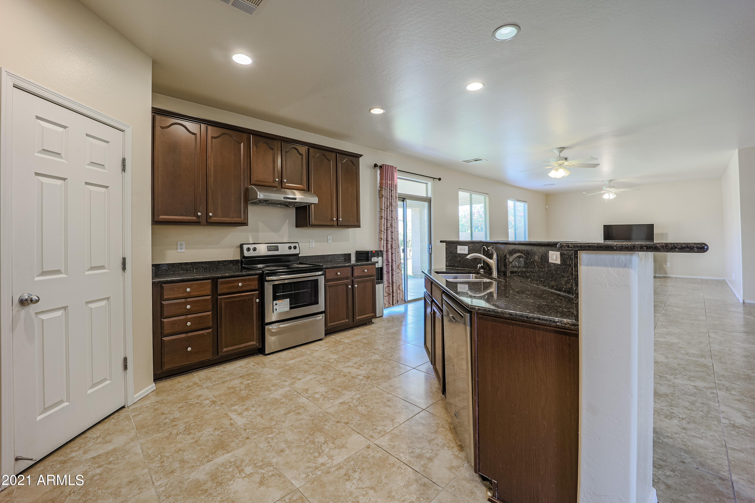 6822 West Carson Road Laveen, AZ 85339 - Photo 11 of 32 B (6)