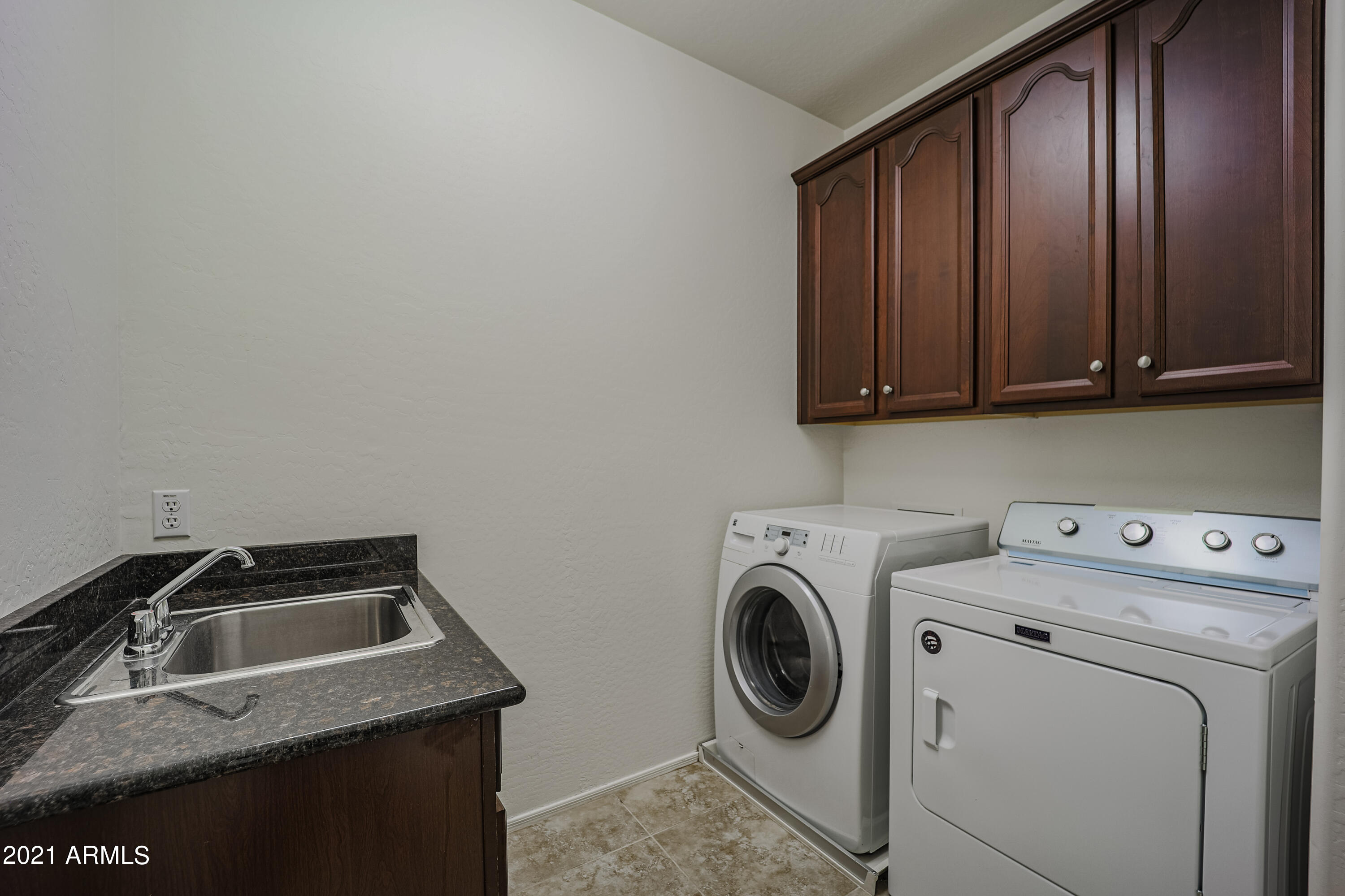 6822 West Carson Road Laveen, AZ 85339 - Photo 20 of 32 B (22)