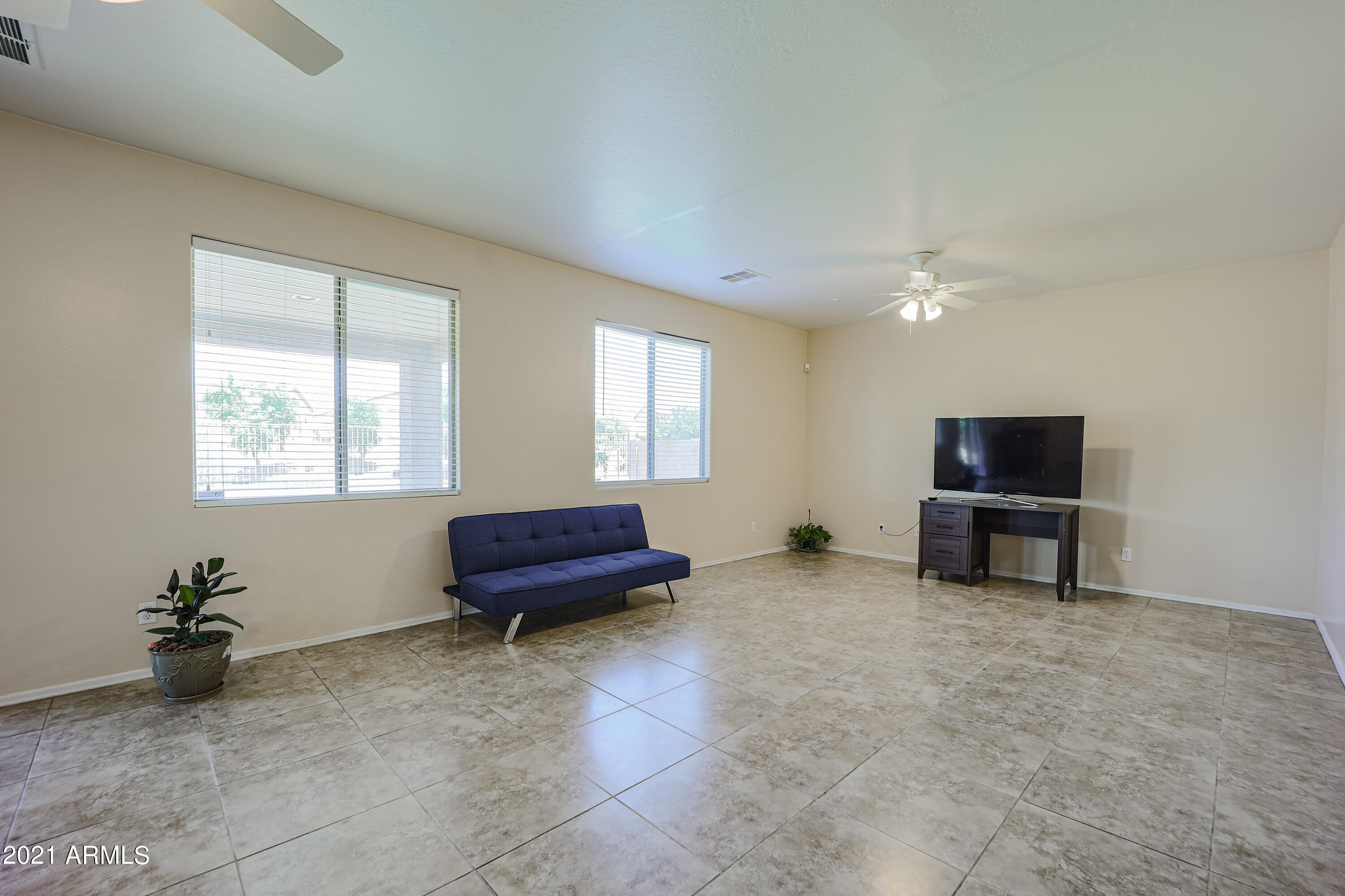 6822 West Carson Road Laveen, AZ 85339 - Photo 6 of 32 B (1)