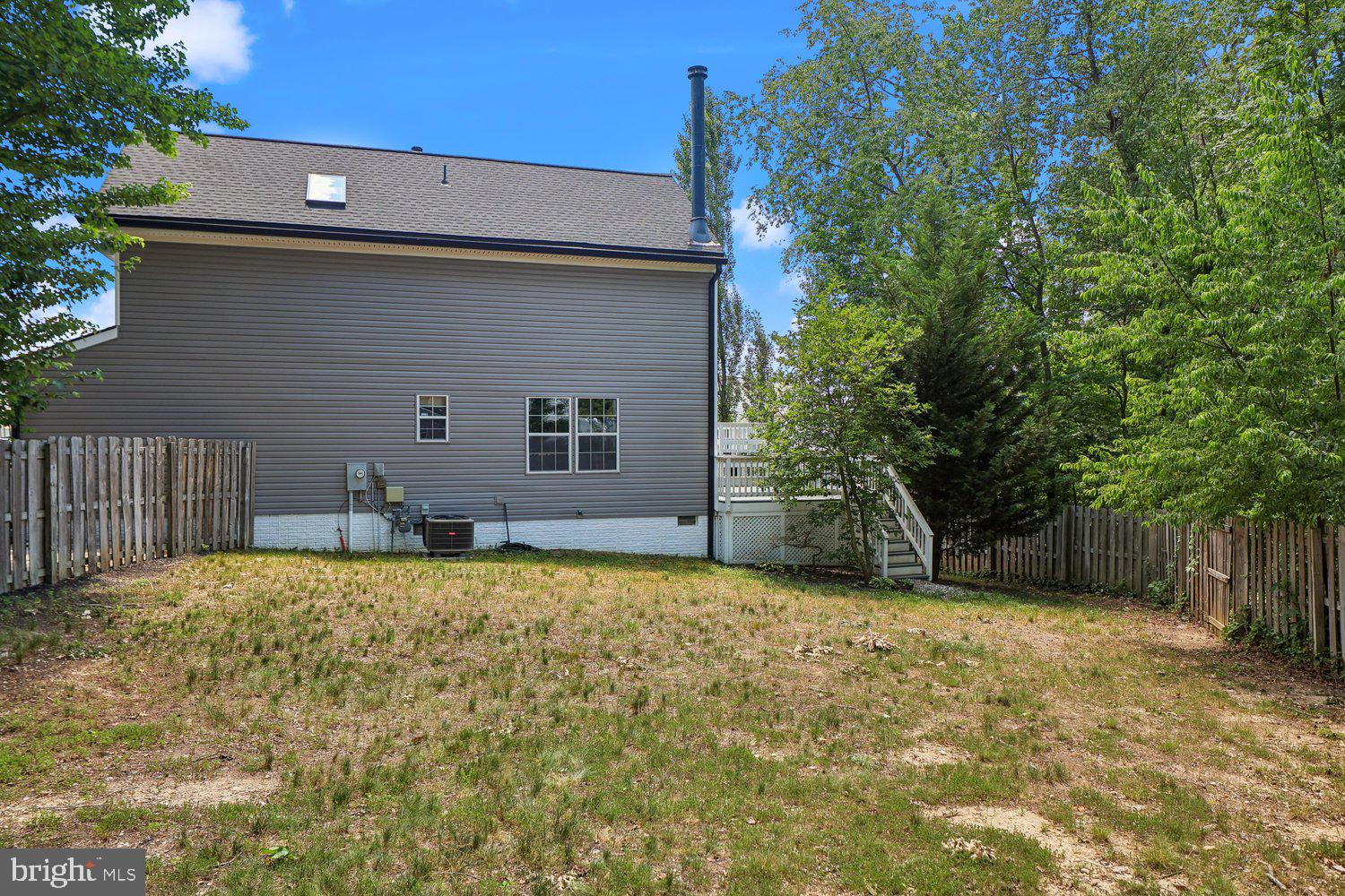 15764 Beau Ridge Drive Woodbridge, VA 22193 - Photo 47 of 58 a backyard of a house